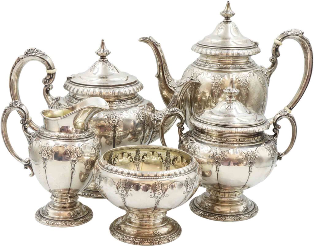 Towle Sterling Silver Tea Service, 70 OZT
